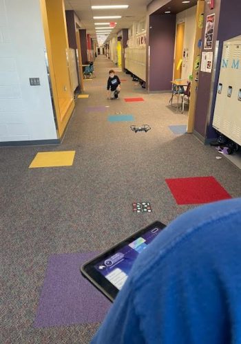 Drone Club 3rd-6th grade students the basics of drones!